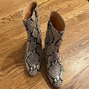 Chie Mihara Snakeskin Leather Ankle Boots – Never Worn – EU 39.5